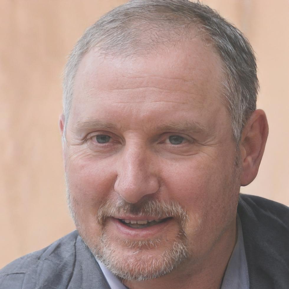 Portrait of satisfied MentraFlow client